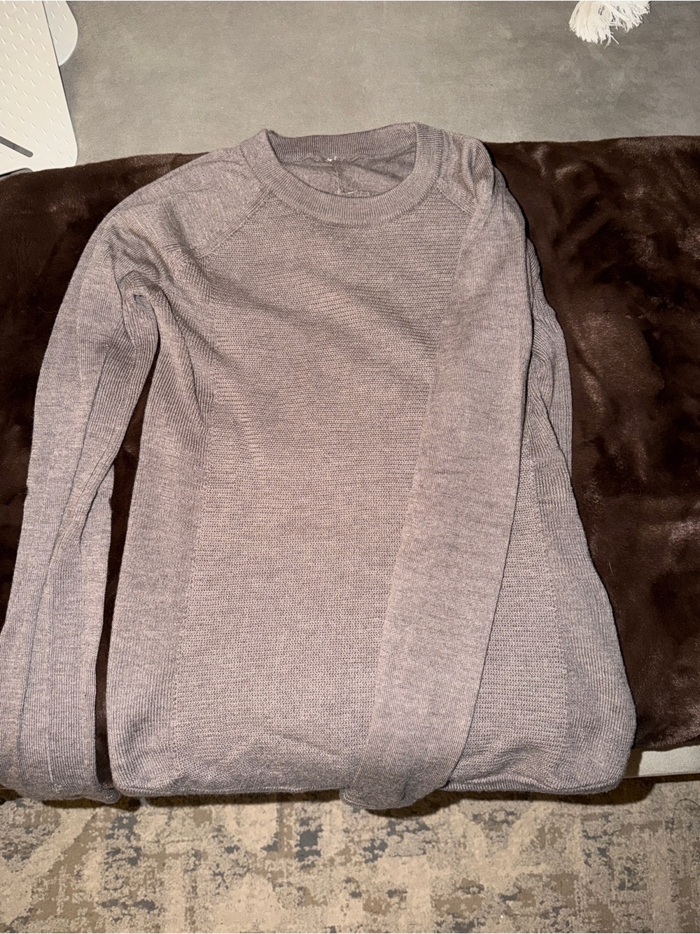 lululemon athletica crewneck sweater
